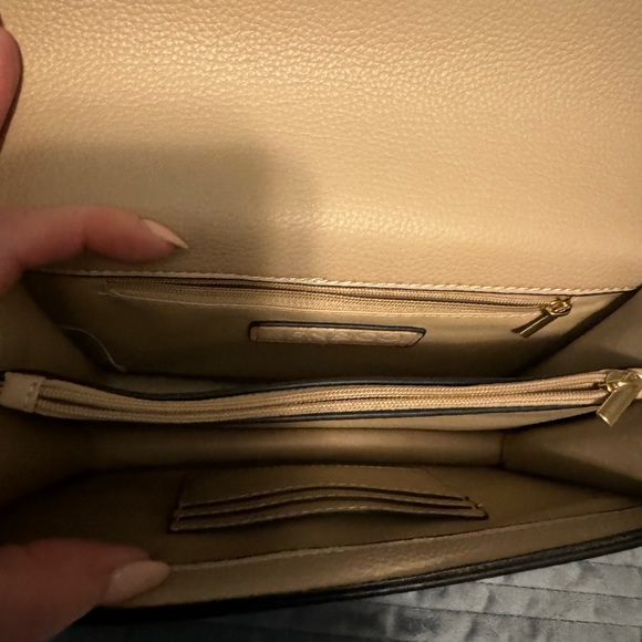 Purse - Picture 3 of 5